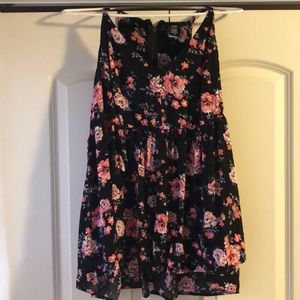 Torrid black floral tank